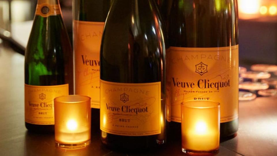 Botellas de Veuve Clicquot