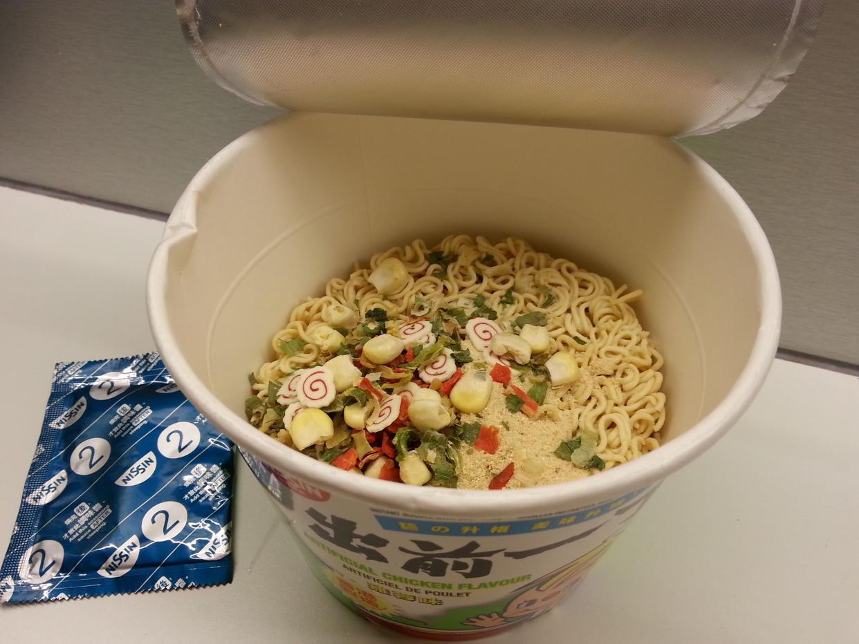 Chicken flavour cup noodles