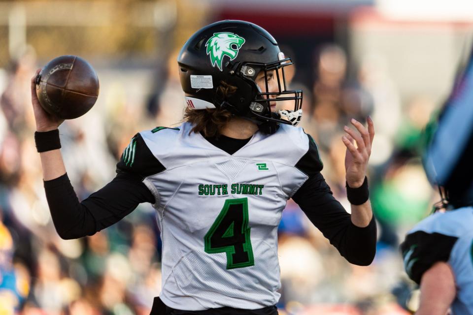 South Summit High School’s Bracken Lassche winds up to throw the ball during the 2A football state championship against San Juan High School at Southern Utah University in Cedar City on Saturday, Nov. 11, 2023. | Megan Nielsen, Deseret News