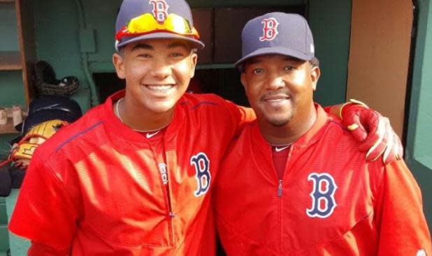 Tigers sign Pedro Martinez Jr., son of Red Sox great