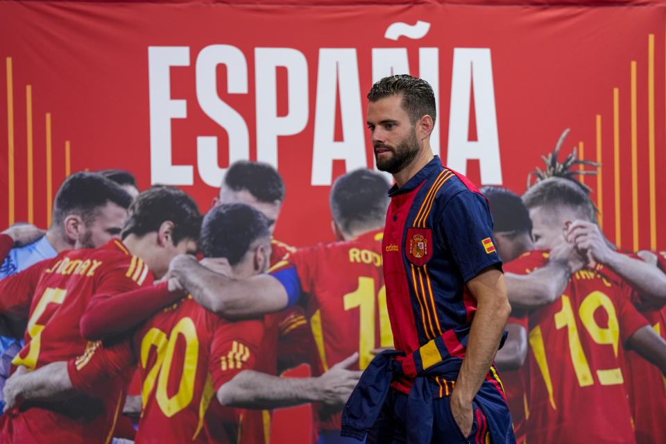 Spain's Nacho arrives for a press conference ahead of Sunday's Euro 2024, round of 16 soccer match against Georgia in Donaueschingen, Germany, Thursday, June 27, 2024. (AP Photo/Manu Fernandez)