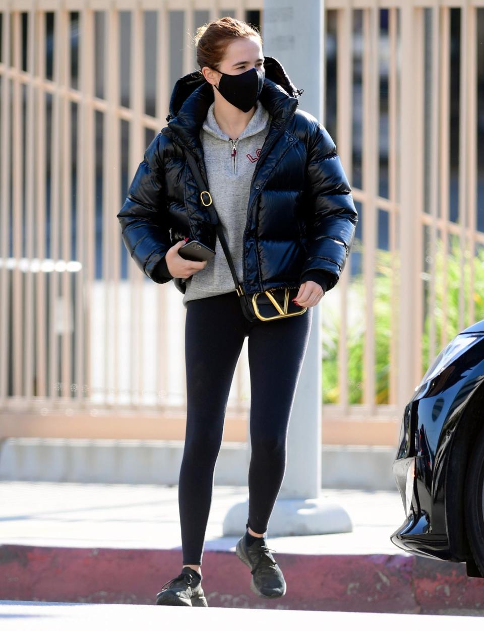 <p>Zoey Deutch layers up to run errands in L.A. on Monday. </p>