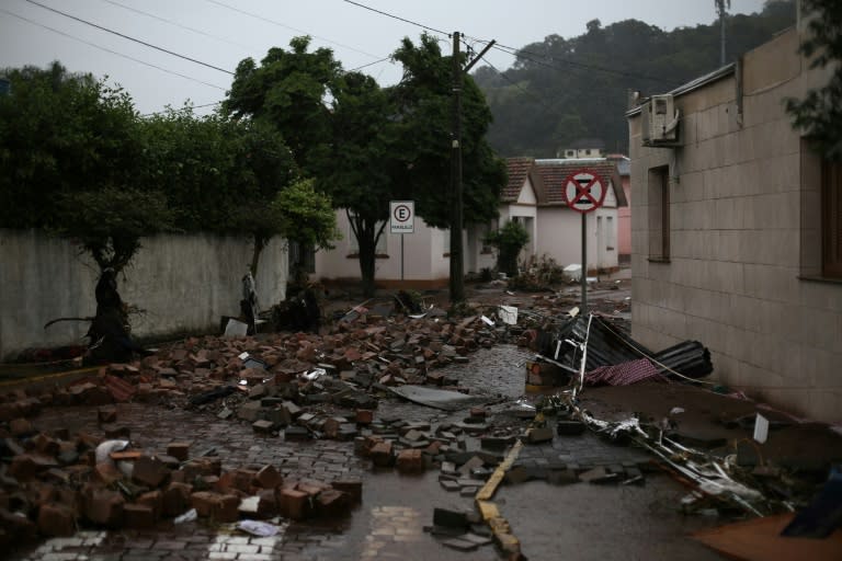 Parts of the town of Sinimbu was submerged in water, its streets transformed into rivers (Anselmo Cunha)