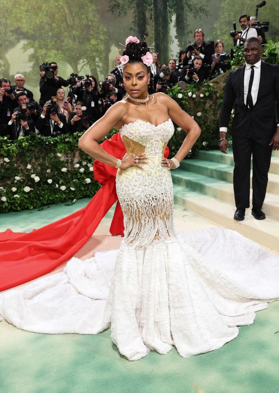 new york, new york may 06 taraji p henson attends the 2024 met gala celebrating sleeping beauties reawakening fashion at the metropolitan museum of art on may 06, 2024 in new york city photo by jamie mccarthygetty images