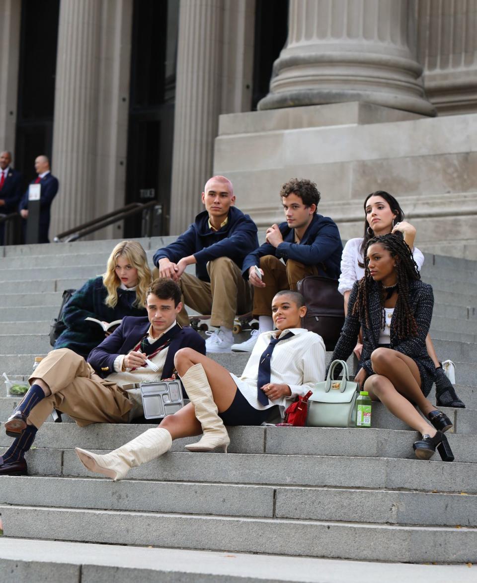 Every 'Gossip Girl' Reboot Behind-the-Scenes Photo You Need to See