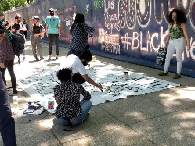 MINNEAPOLIS POLICE MEXICO PROTESTS.JPG