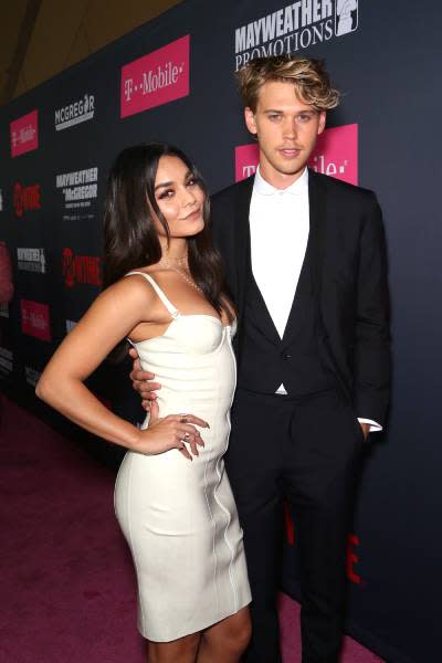 Austin butler and Vanessa Hudgens on the red carpet