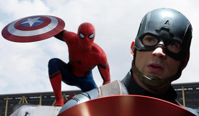 Spider-Man: Homecoming Originally Featured More Avengers With Chris Evans'  Cap