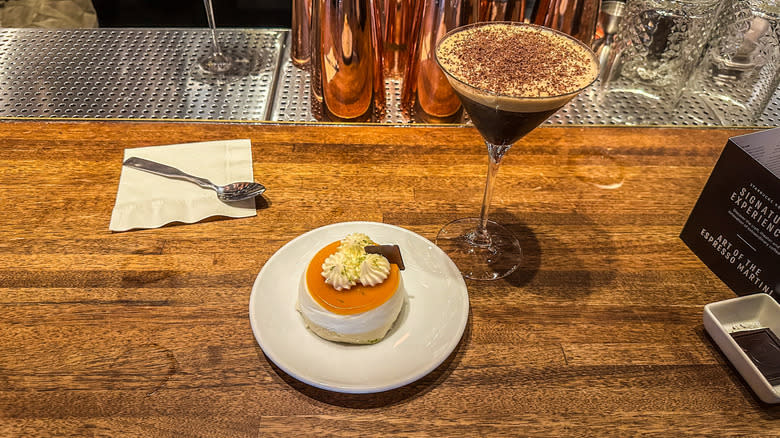 espresso martini with cake