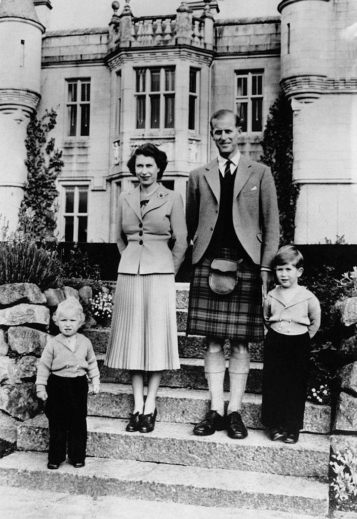 28) Queen Elizabeth and Prince Philip's Christmas card, 1953