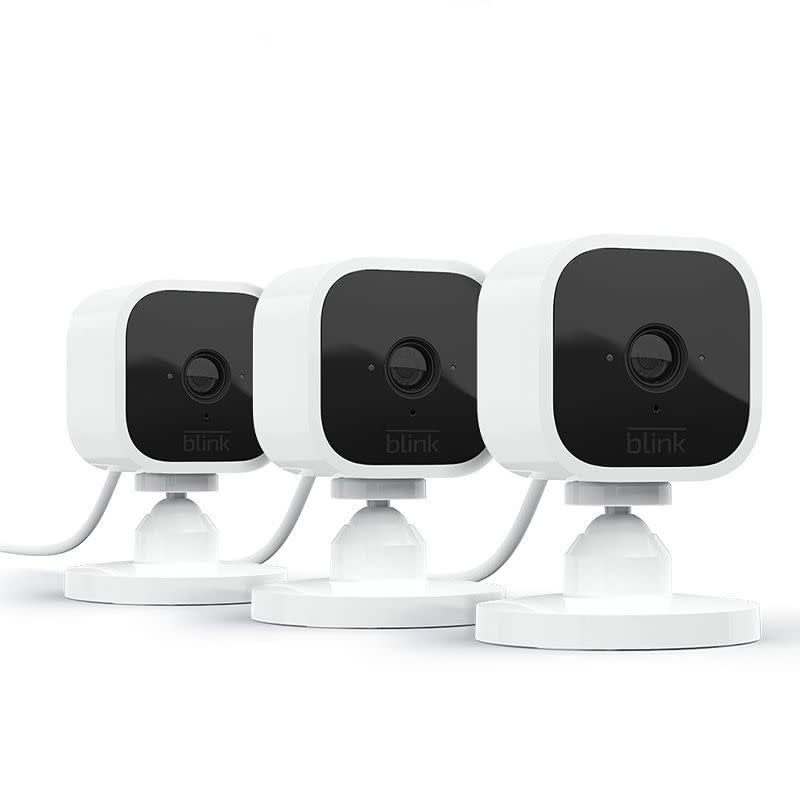 Mini Indoor Plug-In Smart Security Camera