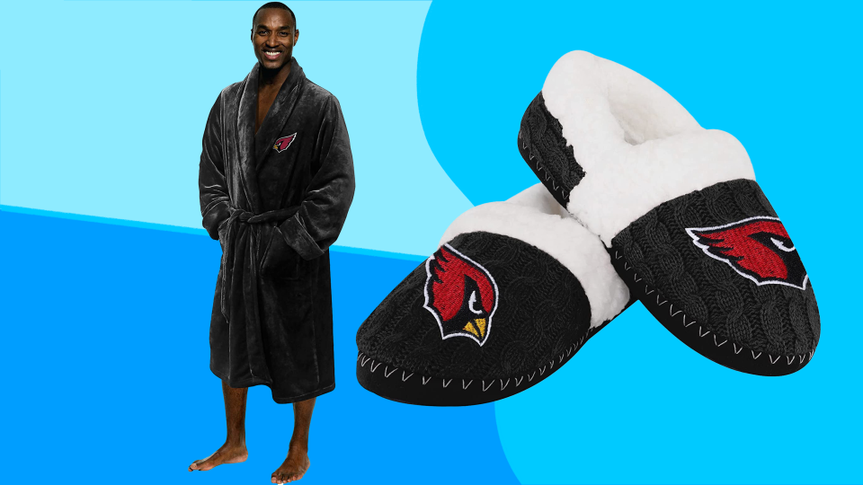 The word snug comes to mind with this plush Cardinals robe and matching moccasin slippers.