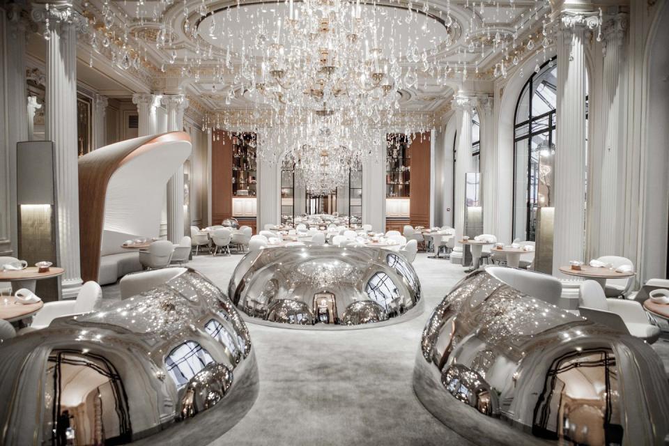 Photo credit: Hotel Plaza Athenee