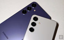 <p>The S24+ in “Cobalt Violet” and S24 in “Marble Gray.”</p> 