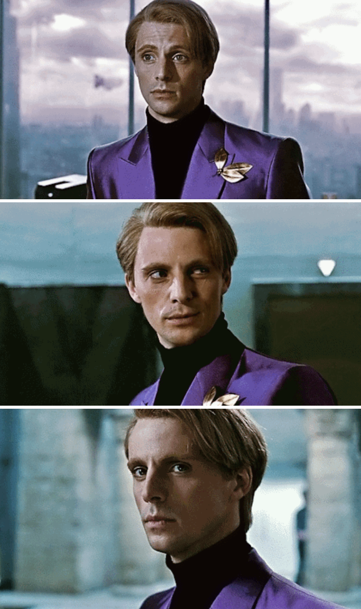 Goode as Ozymandias in "Watchmen" wearing a bright-colored blazer