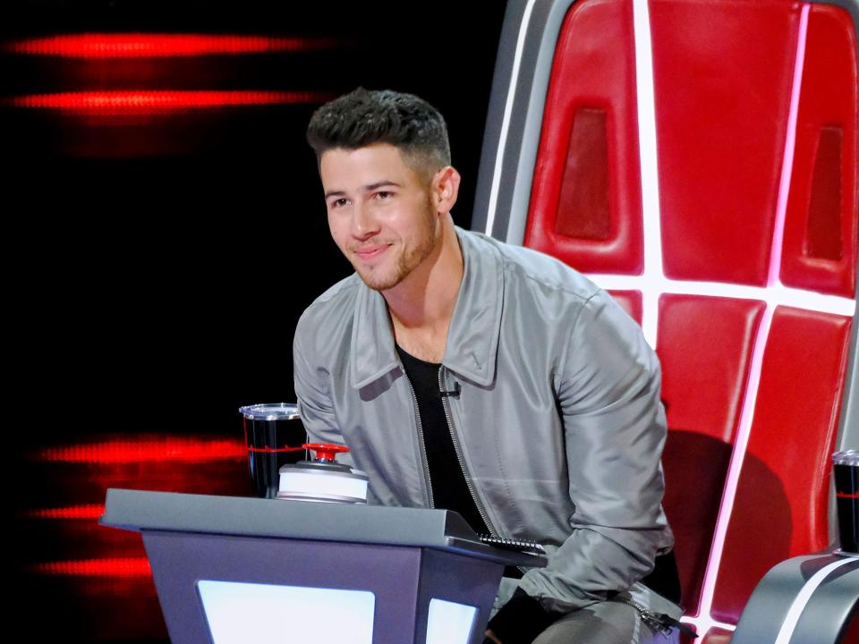 nick jonas on the voice