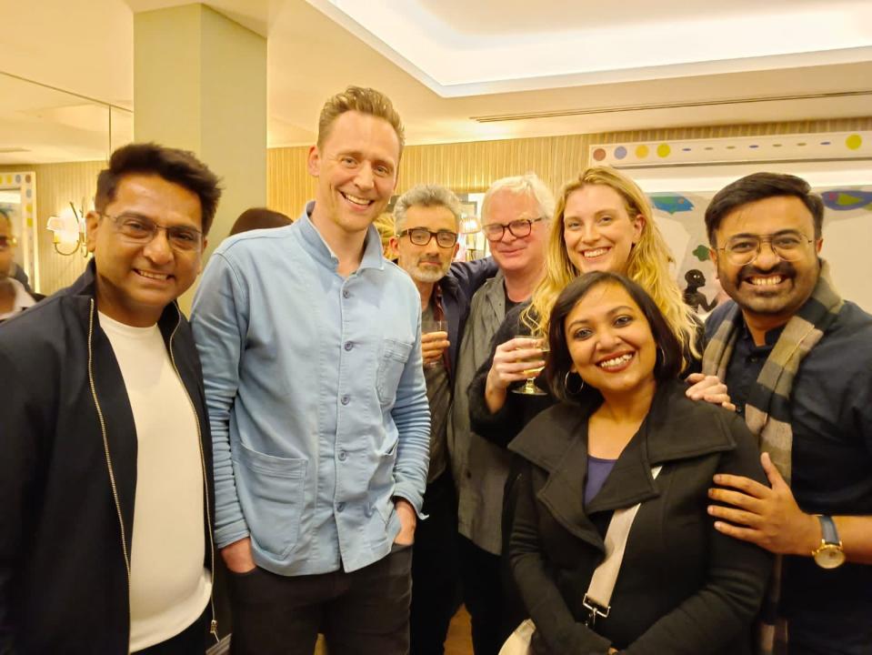 Tom Hiddleston (second left), David Farr (third left), Simon Cornwell, Priyanka Ghose (second right) and Sandeep Modi (furthest right) at last night’s screening