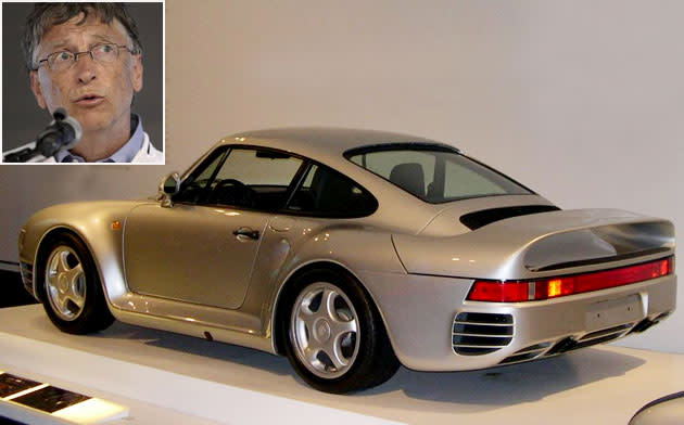 Microsoft founder Bill Gates’ daily drive is a Porsche 959 Coupe. Only 230 examples of this car were built.