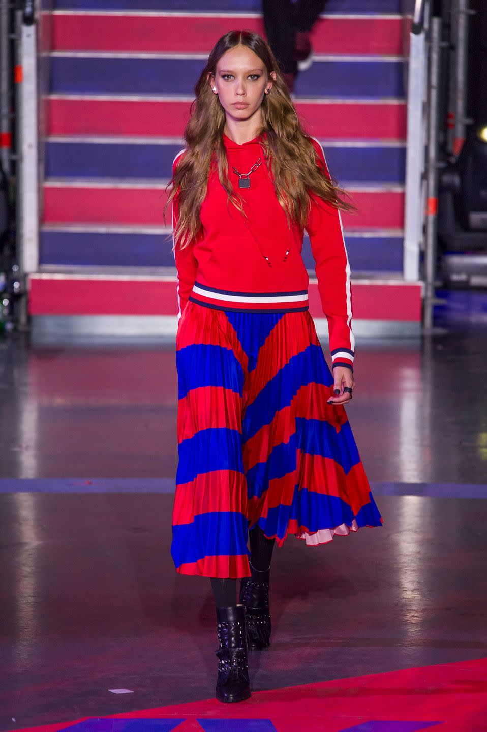 All the Looks From Tommy Hilfiger Fall 2017