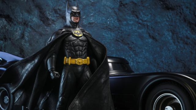 1989 Michael Keaton Batman and Batmobile Return as Hot Toys