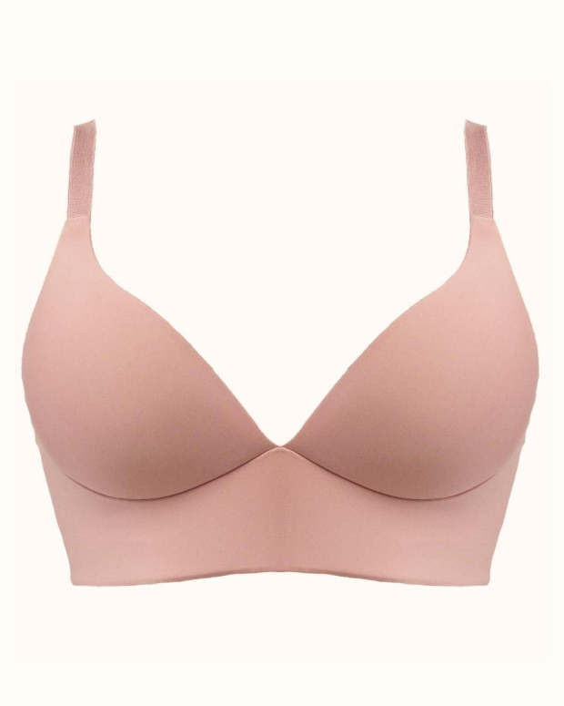 AnaOno Trish Molded Cup Bra, $49, <a href="https://www.anaono.com/products/molded-bra" rel="nofollow noopener" target="_blank" data-ylk="slk:available here;elm:context_link;itc:0;sec:content-canvas" class="link ">available here</a>