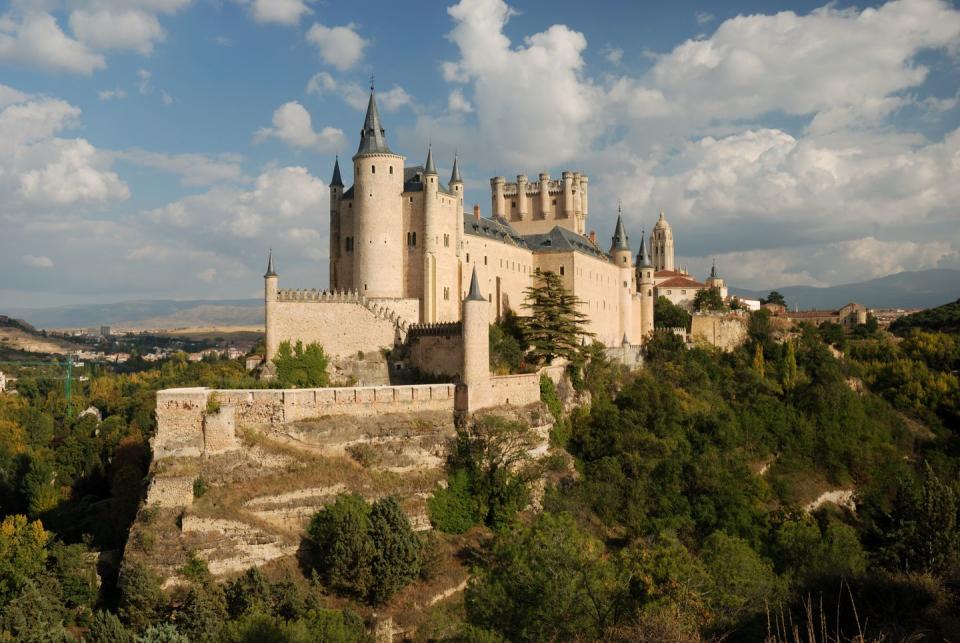INSPIRATION: Segovia Castle in Spain
