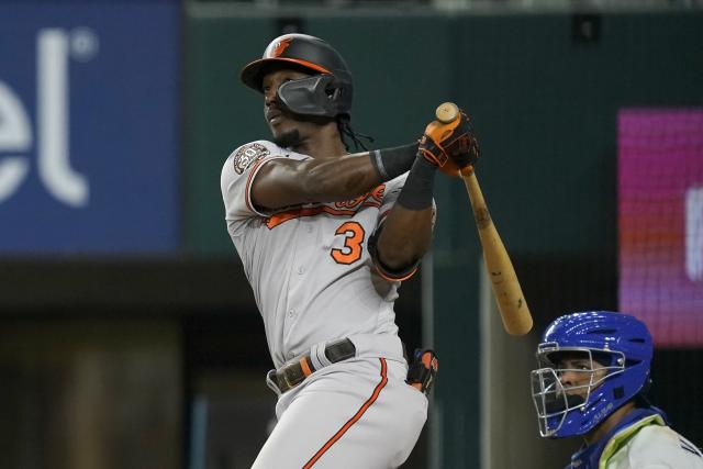 Mateo's 2 homers, 5 RBIs power Orioles past Rangers 8-2