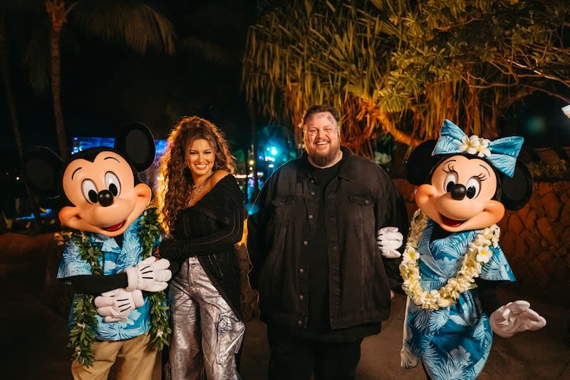 MICKEY MOUSE, TORI KELLY, JELLY ROLL, MINNIE MOUSE