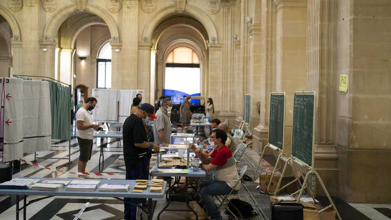 Las elecciones regionales celebradas este domingo en Francia, estuvieron marcadas por una alta abstención