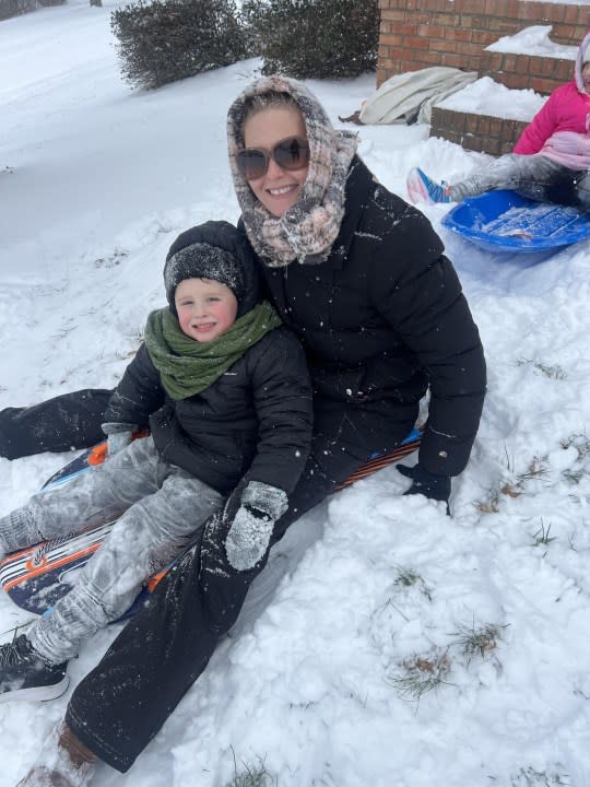 Kids playing in the snow in Spring Hill (Courtesy: Kimberly Shifflett)