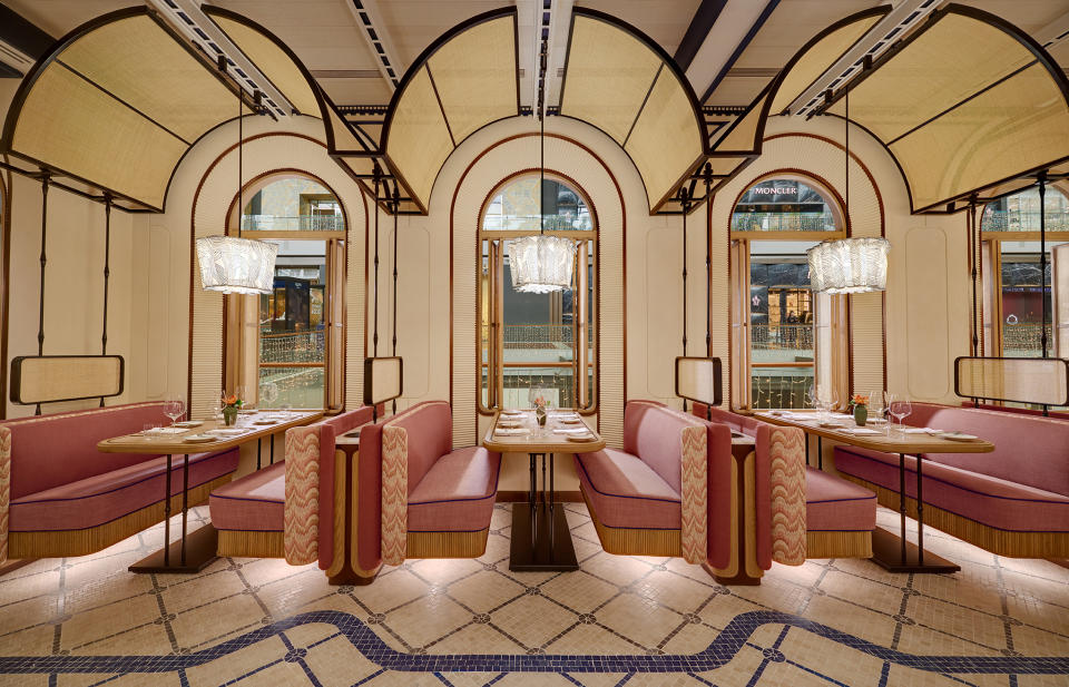 Interior of Maison Boulud Singapore (Photo: Maison Boulud Singapore)