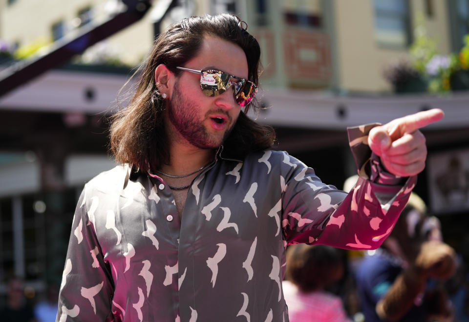 American League's Bo Bichette, of the Toronto Blue Jays, arrives at the All-Star Game red carpet show, Tuesday, July 11, 2023, in Seattle. (AP Photo/Lindsey Wasson)