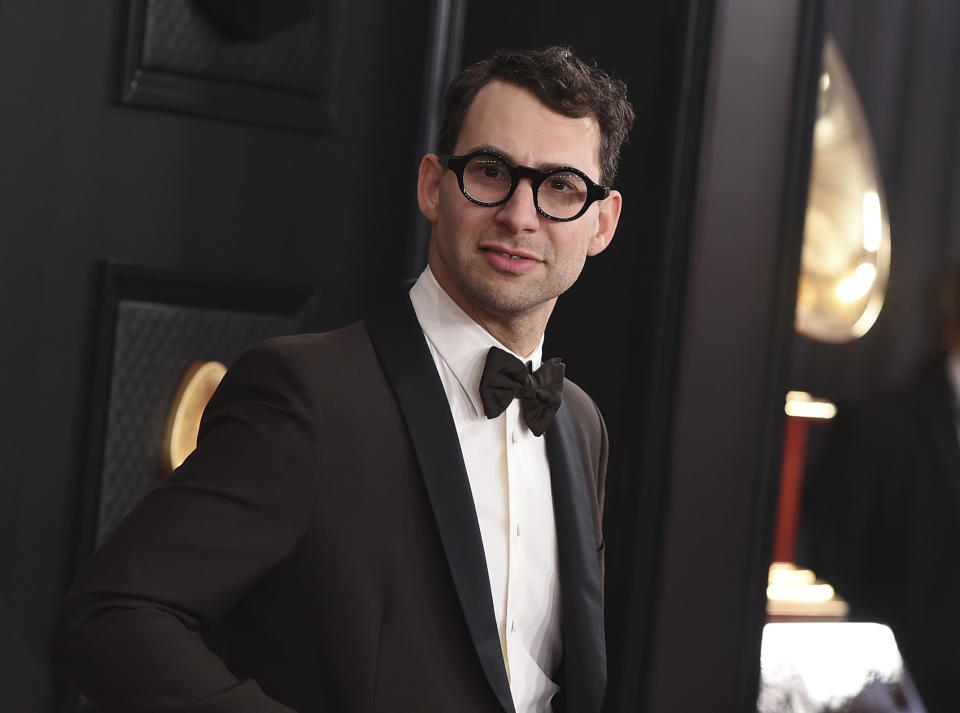 Jack Antonoff arrives at the 62nd annual Grammy Awards on Jan. 26, 2020, in Los Angeles. Antonoff, along with Dan Auerbach, Dave Cobb, Flying Lotus and Andrew Watt were nominated for a Grammy for non-classical best engineered album and non-classical producer of the year, (Photo by Jordan Strauss/Invision/AP, File)