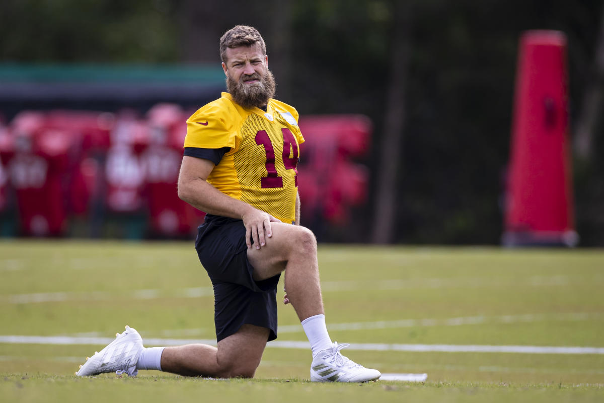 Ryan Fitzpatrick Invents Black Friday Football