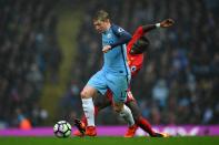 <p>Kevin de Bruyne gets away from his man </p>