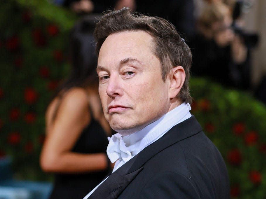 Elon Musk attends The 2022 Met Gala Celebrating "In America: An Anthology of Fashion" at The Metropolitan Museum of Art on May 02, 2022 in New York City.