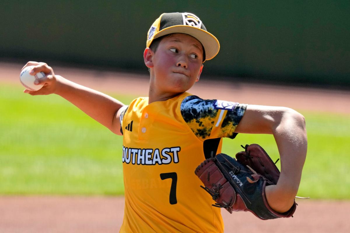 Girl likely to pitch for Tennessee in its next Little League World