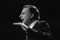 <p>Evangelist Billy Graham speaks at Madison Square Garden in New York, June 13, 1969, to a large crowd on the first night of a 10-day crusade. (Photo: AP) </p>