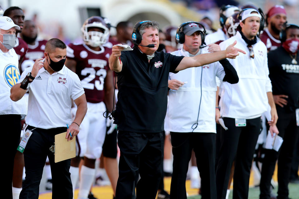 BATON ROUGE, LOUISIANA - SEPTEMBER 26: Head coach Mike Leach of the Mississippi State Bulldogs react to a call during a NCAA football game against the LSU Tigers at Tiger Stadium on September 26, 2020 in Baton Rouge, Louisiana. (Photo by Sean Gardner/Getty Images)