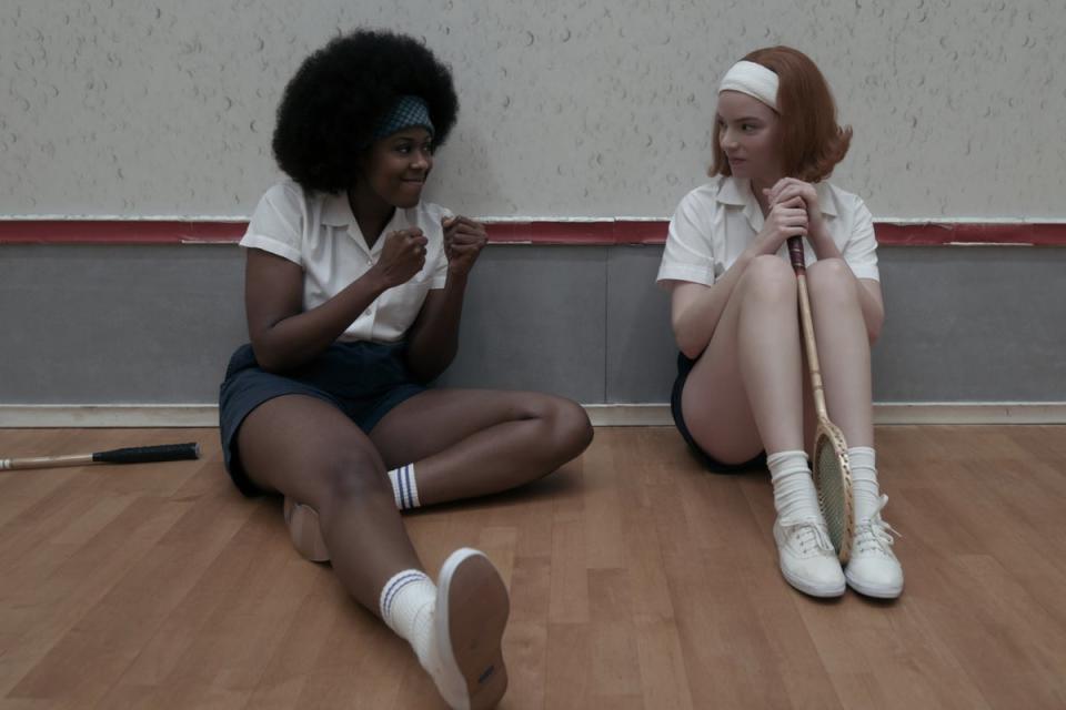Moses Ingram as Jolene and Anya Taylor-Joy as Beth in The Queen's Gambit (COURTESY OF NETFLIX)