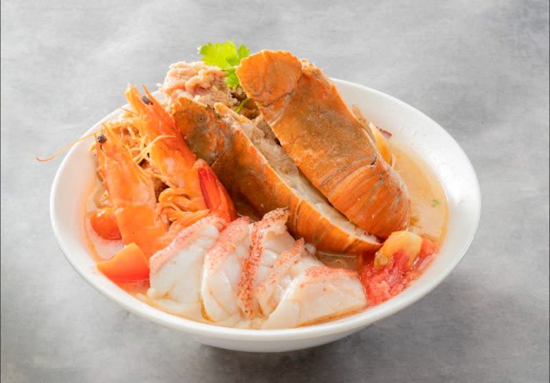  Crayfish Seafood Soup