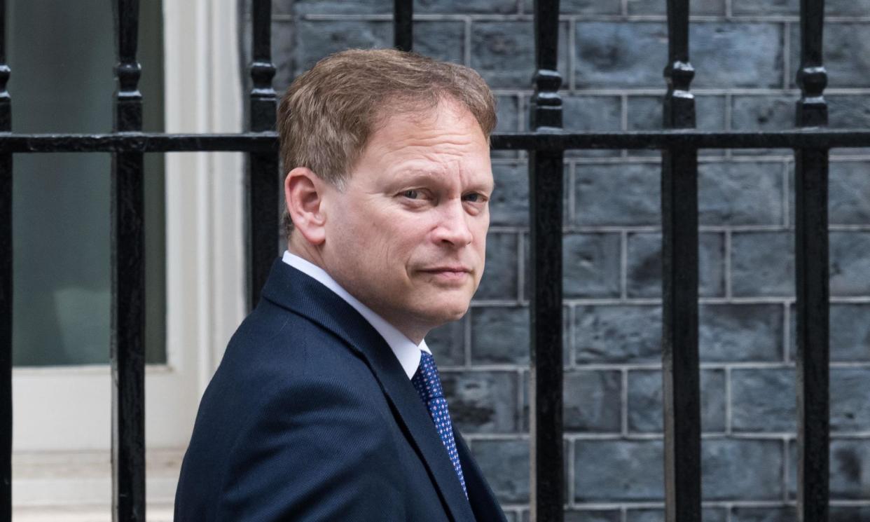 <span>Grant Shapps said the 2.5% figure made sense in ‘a more dangerous world’.</span><span>Photograph: Wiktor Szymanowicz/Rex/Shutterstock</span>