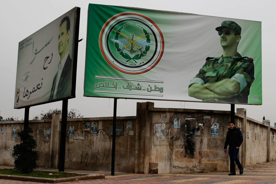 Syria regime troops celebrate Aleppo victory; executions reported