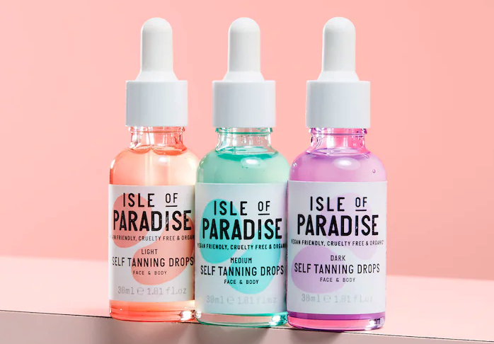 Isle of Paradise Self Tanning Drops are the safe way to get a bronzed summer look. Image via Sephora.