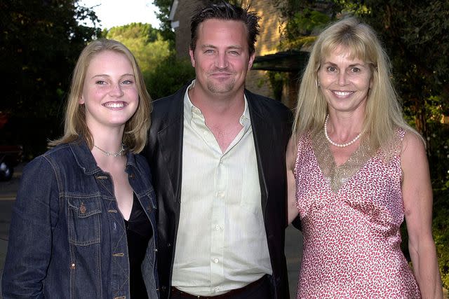 <p>Gregg DeGuire/WireImage</p> Matthew Perry with mom Suzanne and sister Emily