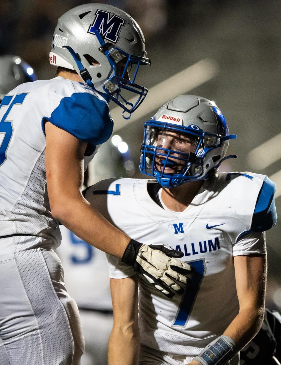McCallum quarterback Luke Dunham, scoring a touchdown last year against Connally, is among the key starters returning to the Knights for the 2024 football season.