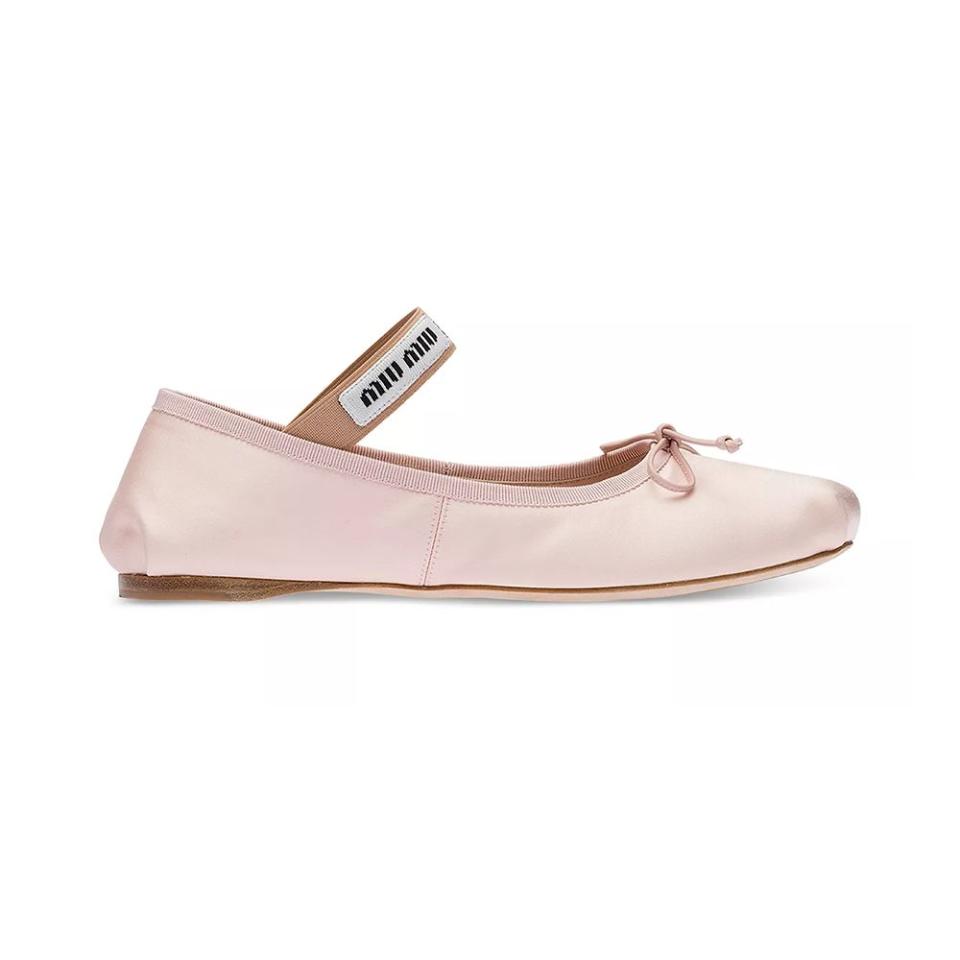 <p><a href="https://go.redirectingat.com?id=74968X1596630&url=https%3A%2F%2Fwww.bloomingdales.com%2Fshop%2Fproduct%2Fmiu-miu-womens-ballet-slipper-flats%3FID%3D4416017&sref=https%3A%2F%2Fwww.elle.com%2Ffashion%2Fshopping%2Fg46319331%2Fbest-womens-shoes-wide-toe-box%2F" rel="nofollow noopener" target="_blank" data-ylk="slk:Shop Now;elm:context_link;itc:0;sec:content-canvas" class="link ">Shop Now</a></p><p>Ballet Slipper Flats</p><p>bloomingdales.com</p><p>$950.00</p>