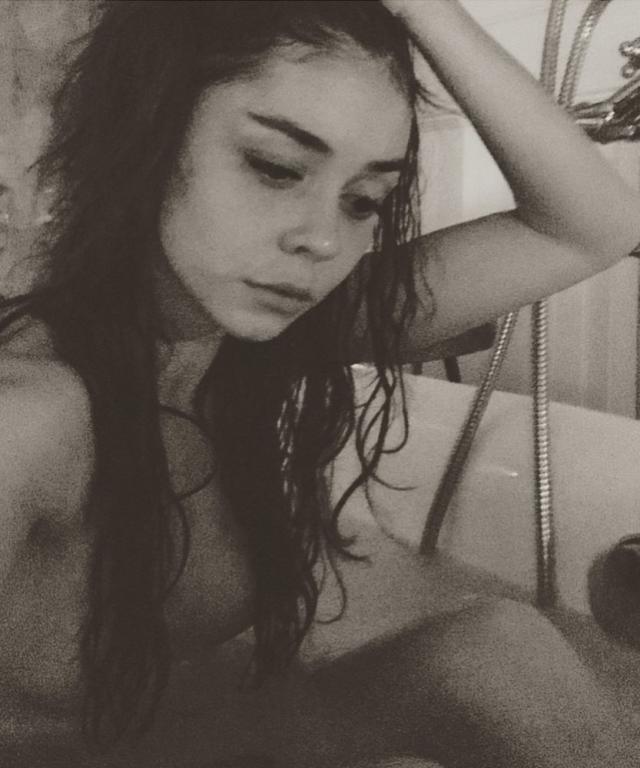 Sarah Hyland Porn - Sarah Hyland Strips Down in the Bathtub for 'Raw' Black-and-White Photo  Shoot