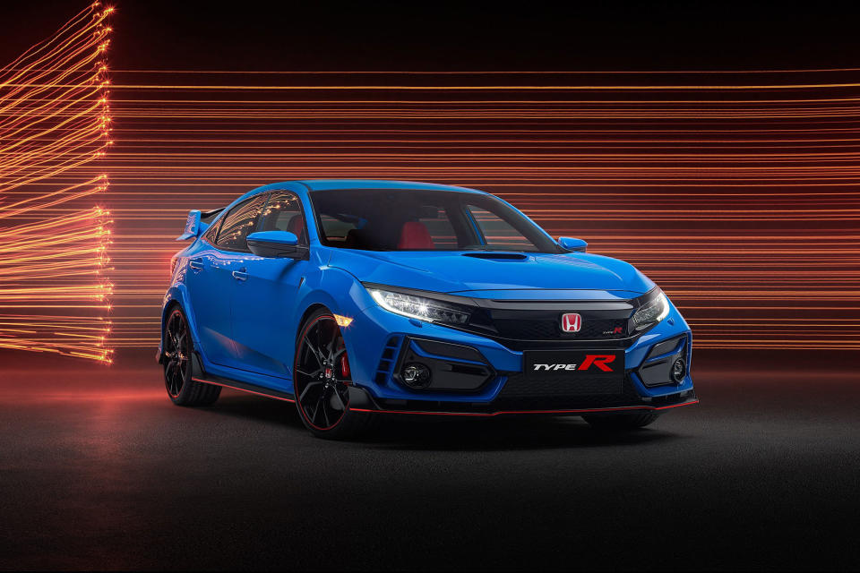 Civic Type R 的小改款主要著重在細節升級。