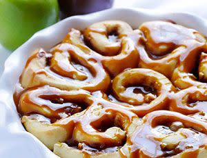 Caramel Apple Cinnamon Rolls